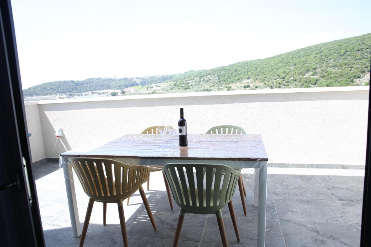 סוויטות נוף שקיעה Hotel Peqi'in Hadasha Luaran gambar